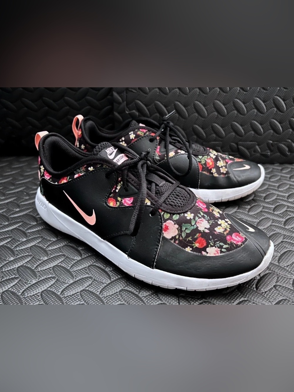 Nike Flex Contact 3 Black Pink Floral Run Sneakers AT4112-001 Shoes-Womens 8.5